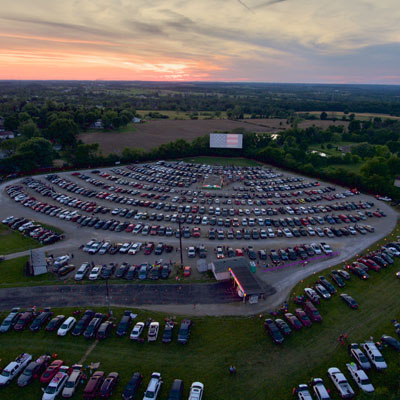 The holiday 2025 auto theatre